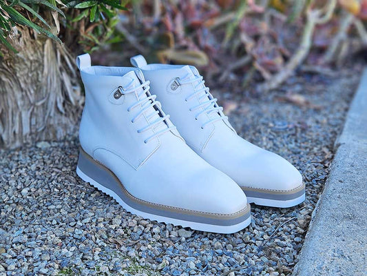 Carrucci White Calfskin Lace-Up Men's Casual Boot Style No: KB515-16